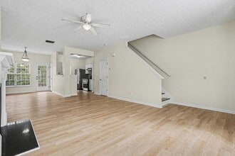Building Photo - 2545 Walden Lake Dr