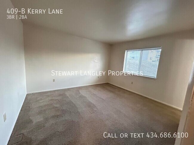 Building Photo - 409 Kerry Ln