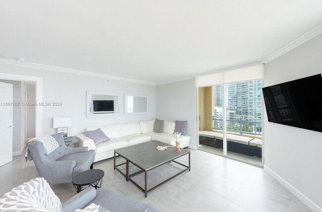 Building Photo - 90 Alton Rd