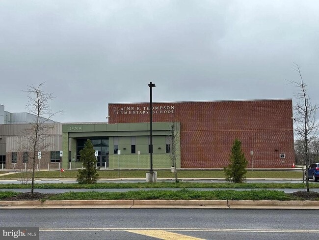 Building Photo - 24161 Pissarro Dr