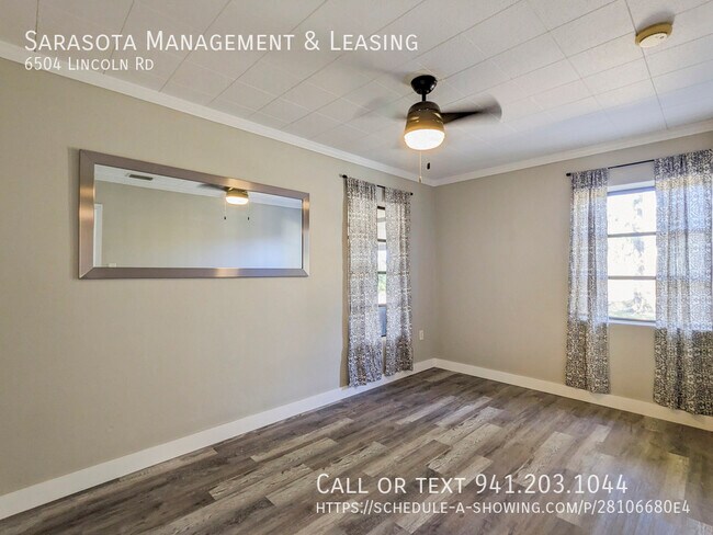 Building Photo - 6504 Lincoln Rd