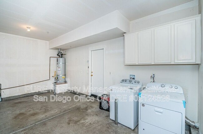 Building Photo - 9728 Fieldthorn St