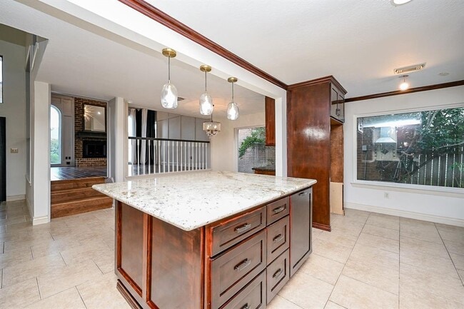 Building Photo - 12219 Gladewick Dr