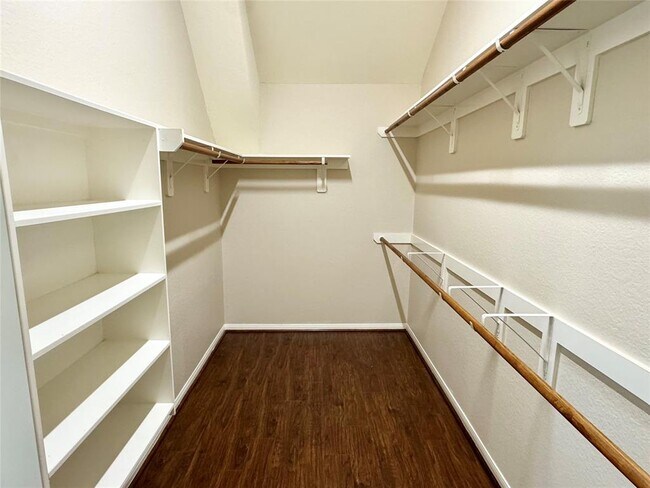 Building Photo - 3334 Windsor Ranch Ln