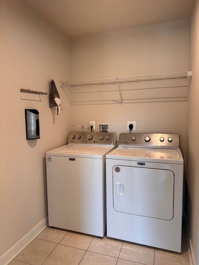 Building Photo - Duplex for Rent in McGaheysville