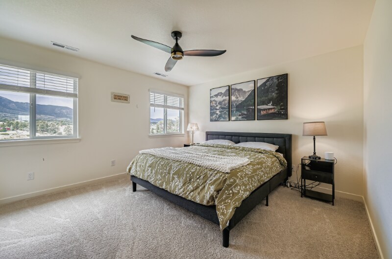 Building Photo - 16270 Mountain Flax Dr