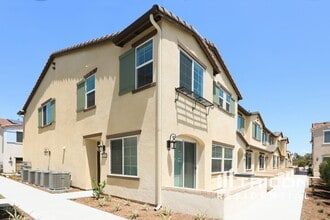Building Photo - 24823 Padre Ct