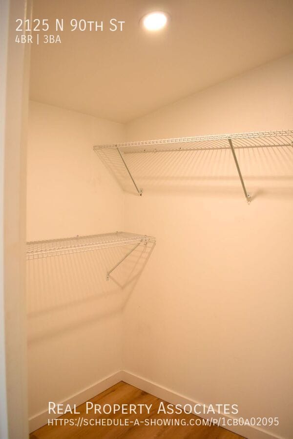 Building Photo - 2125 N 90th St