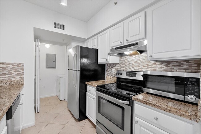 Building Photo - 11655 W Atlantic Blvd