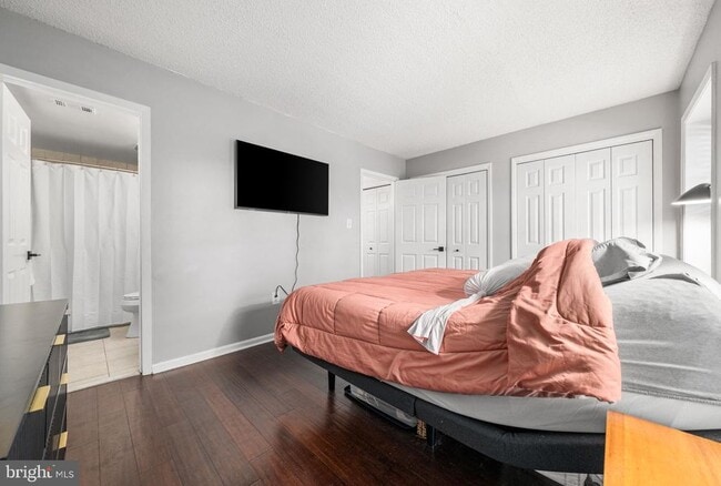 Building Photo - 907 S Rolfe St