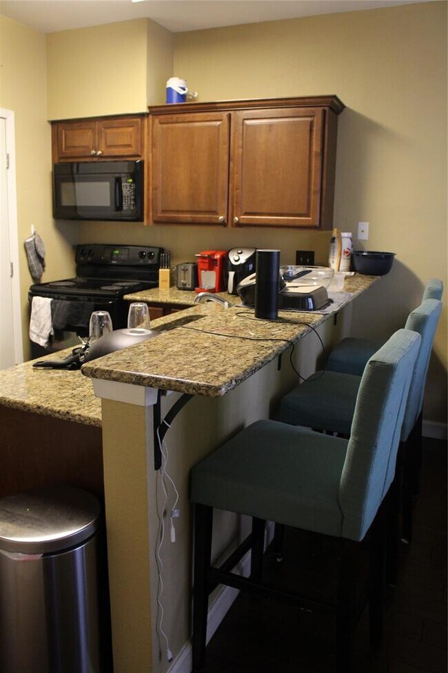 Building Photo - 2801 Rio Grande St