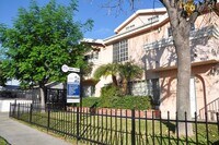 Building Photo - 5328 Riverton Ave