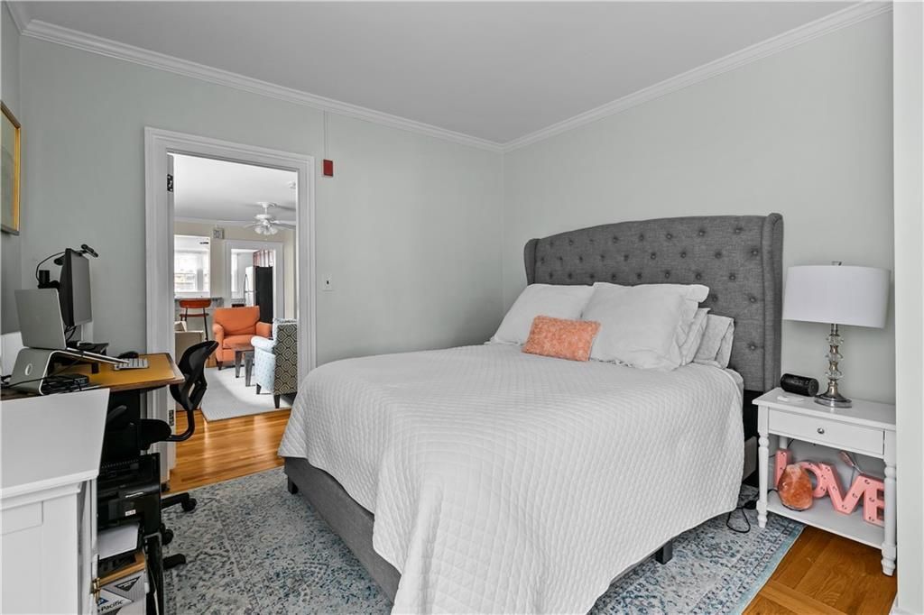 Building Photo - 36 Kay St