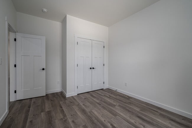 Building Photo - Modern 2024 Single Family Home – Spacious ...