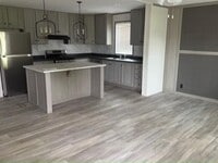 Building Photo - 18 Fairlane Ct