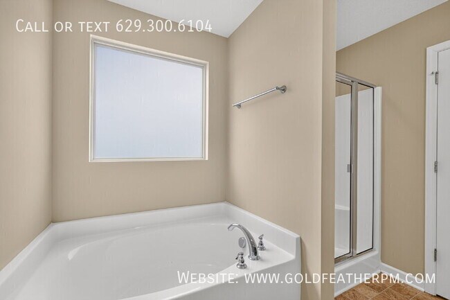 Building Photo - 1333 Bombadil Ln