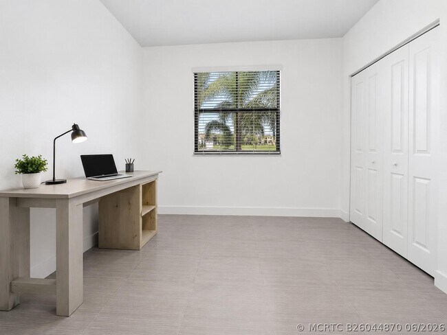 Building Photo - 4822 NW 56th Ct