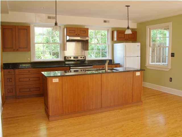 Building Photo - 17 Hampden Ct