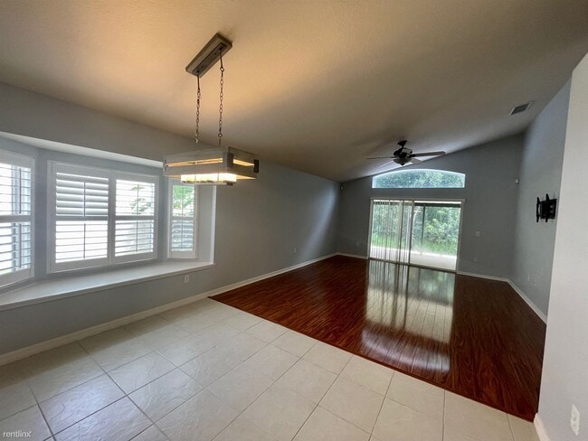 Building Photo - 4 br, 2 bath House - 1613 Crown Hill Boule...