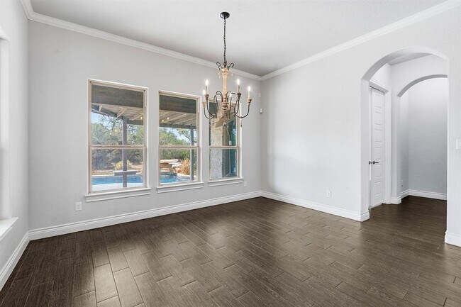 Building Photo - 468 Lloyd Ln