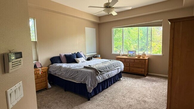 Building Photo - 5631 Birkdale Ct