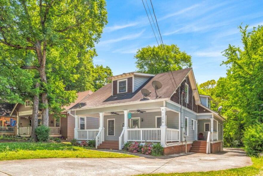 Building Photo - 1296 Sells Ave SW