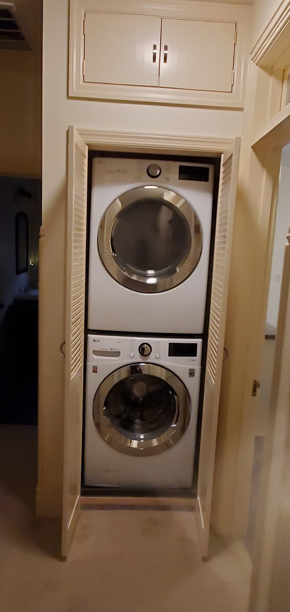 Building Photo - 1054 Cornwall Rd