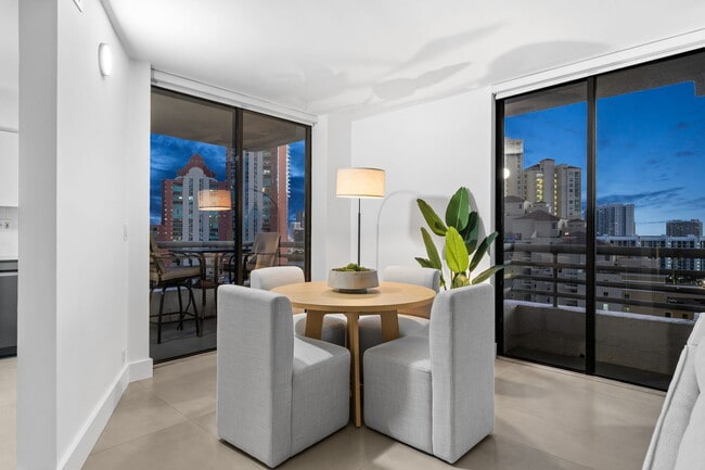 Building Photo - 3300 NE 191st St