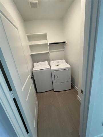 Building Photo - 10009 Warlander Dr