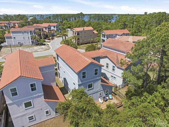 Building Photo - 7967 Double Gate Dr