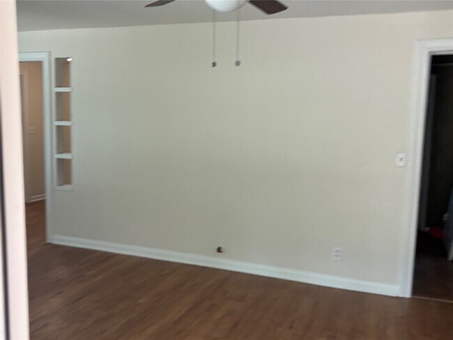 Building Photo - 13616 Chrisman Rd