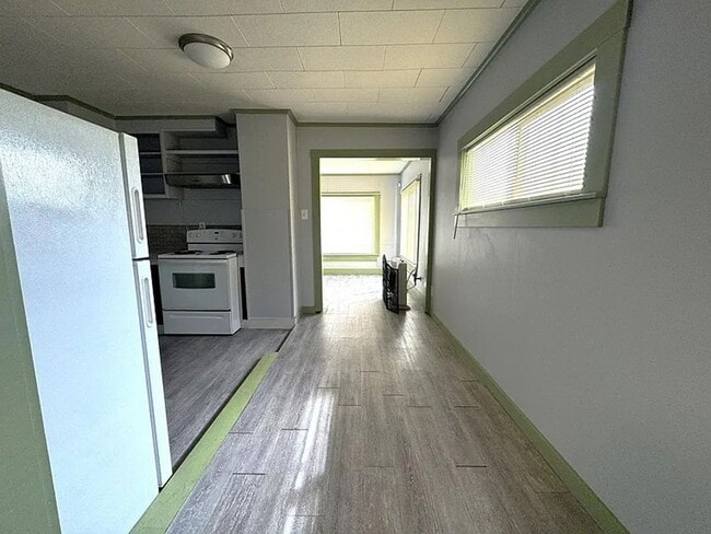 Building Photo - Coming Soon - Ocean Park 2 Bedroom Home