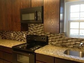 Building Photo - 8414 Triola Ln