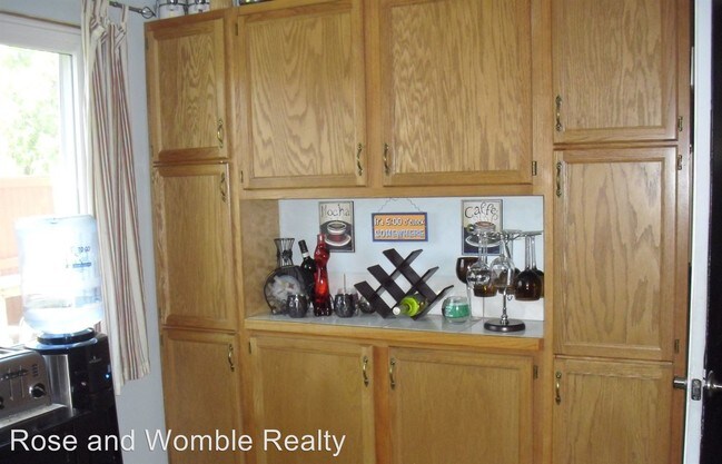 Building Photo - 4 br, 2 bath House - 5525 Society Court