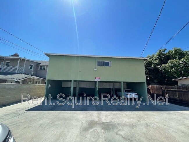 Building Photo - 414 N San Gabriel Ave