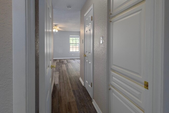 Building Photo - 3 Bed 2 Bath Home - Southlake Carroll ISD