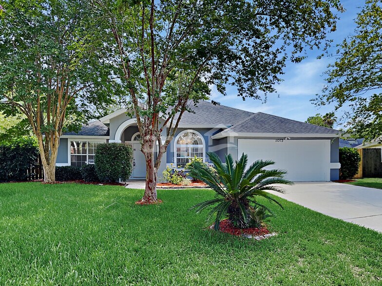 Primary Photo - 11373 Chapelgate Ln