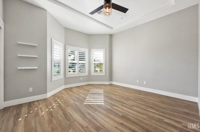 Building Photo - 16612 Bellewood Pl