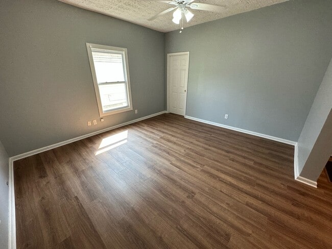 Building Photo - 615 Udell St