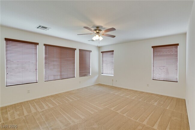 Building Photo - 4409 Santa Clarita Ave