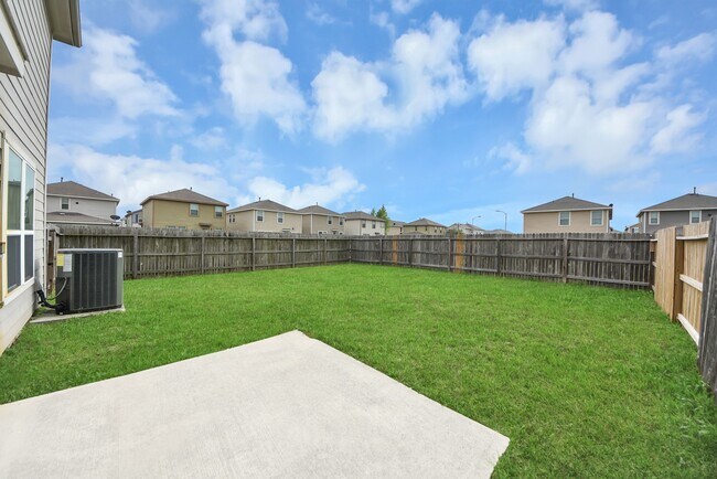 Building Photo - 19403 Tinway Ct