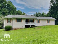 Building Photo - 55 Pilgrim Way