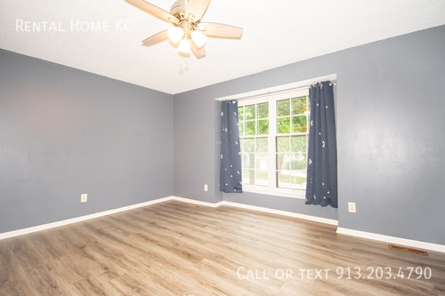 Building Photo - 2116 E 144th St