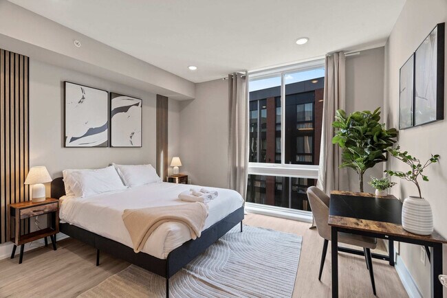 Building Photo - 916 N Delaware Ave