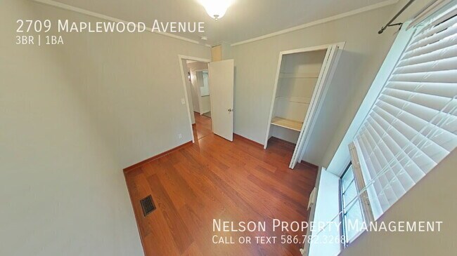Building Photo - 2709 Maplewood Ave