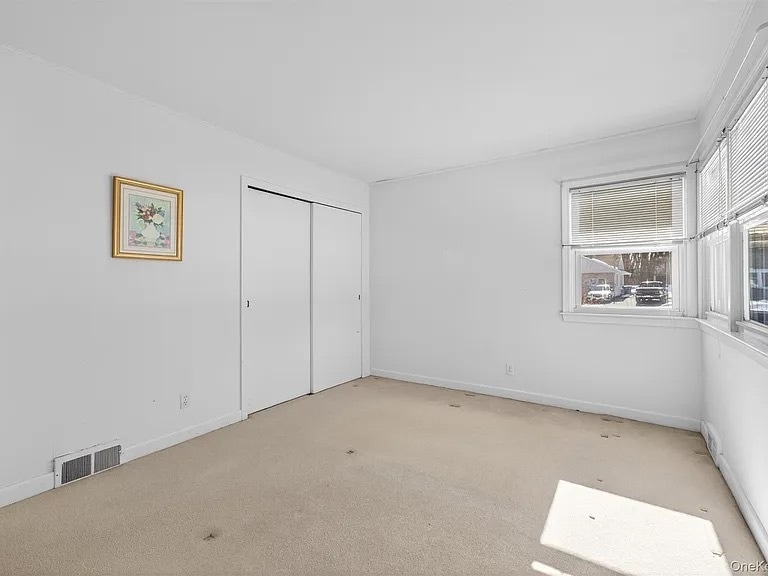 Building Photo - 2 Thomas Jefferson Pl