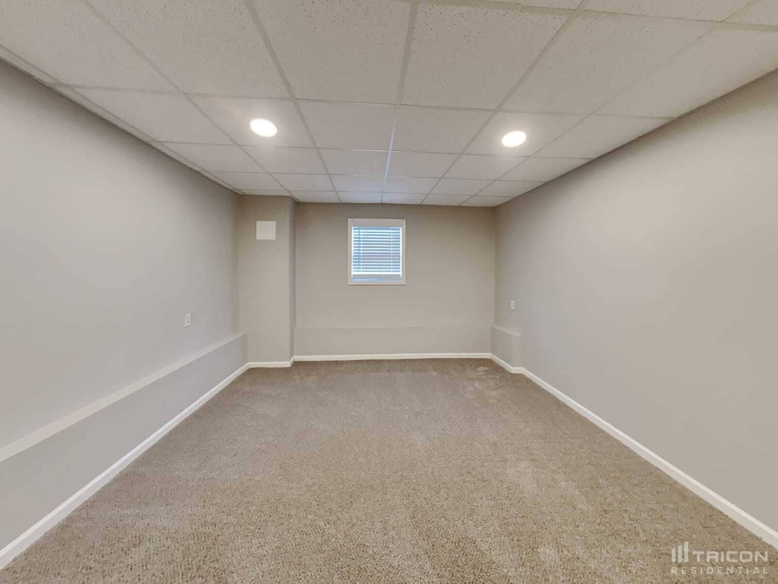 Building Photo - 80 Fairfax Dr