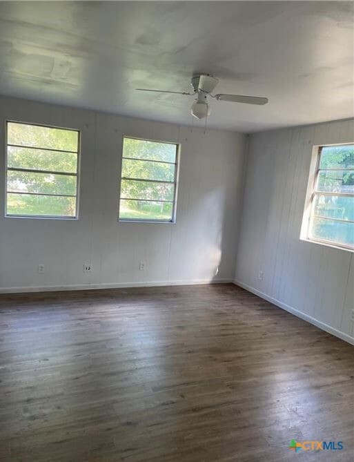 Building Photo - 815 S 33rd St