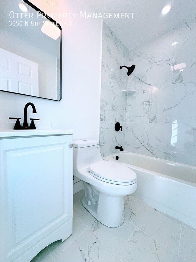 Building Photo - 3050 N 8th St