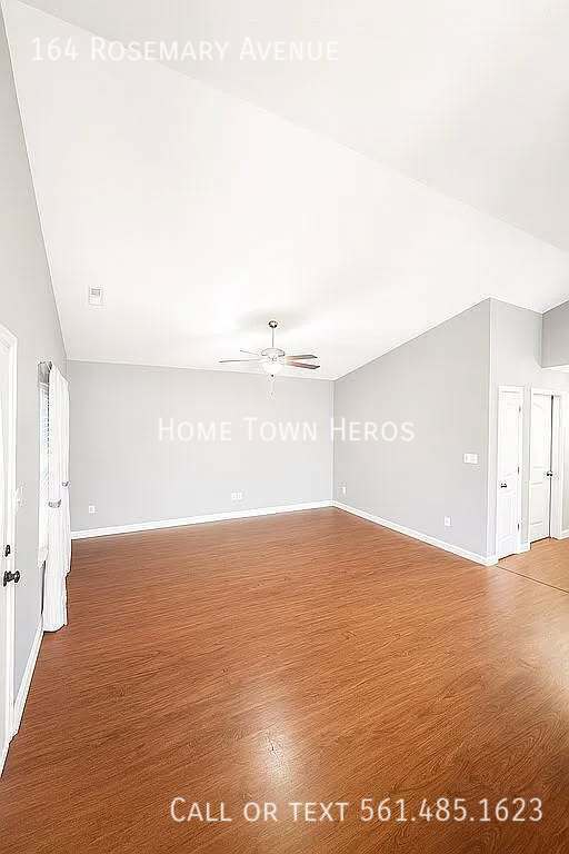 Building Photo - 164 Rosemary Ave